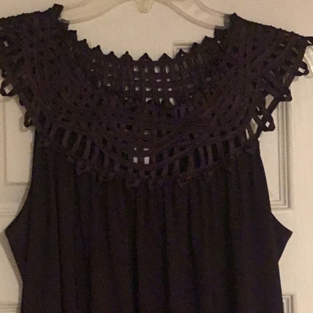 Like New Deep Maroon Perception Concept Women’s T… - image 1